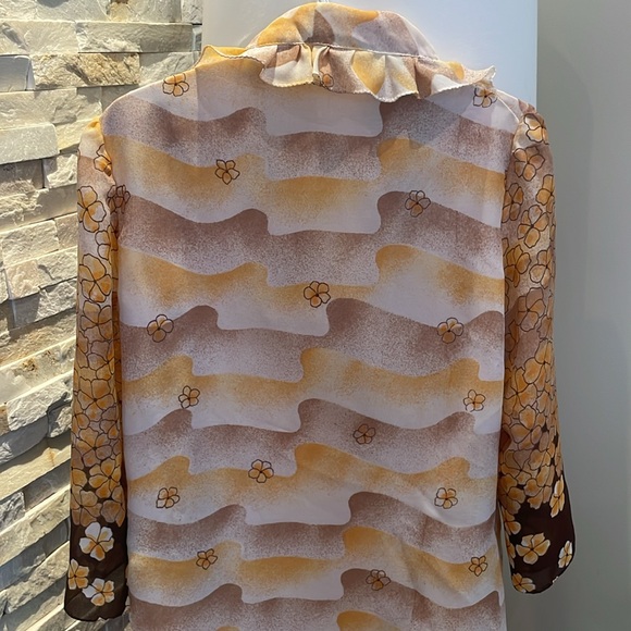 Vintage 1970s House Coat - Picture 10 of 10